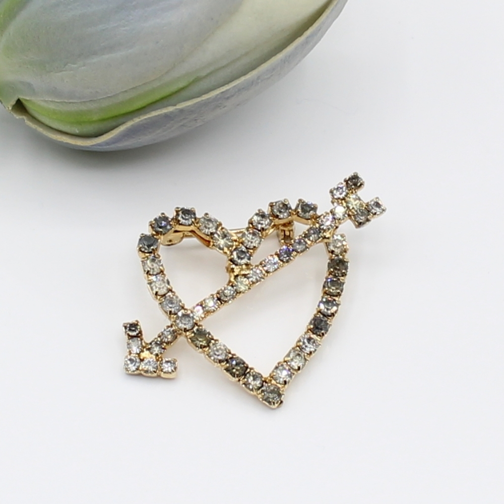 Vintage rhinestone heart brooch